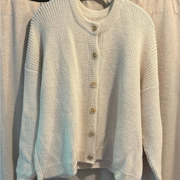 First Rite Cardigan - Picture 2 of 9